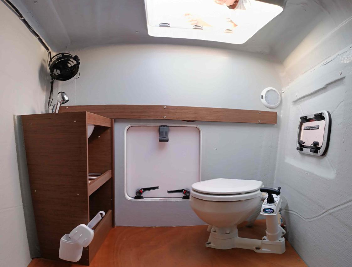 Lagoon 42 - 4 + 1 cab. - Easy to love, picture 13