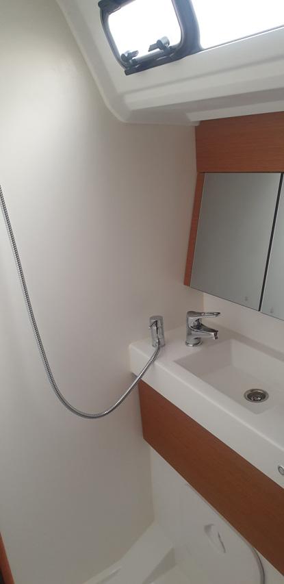 Sun Odyssey 410 - 3 cab. - The song is you, picture 16