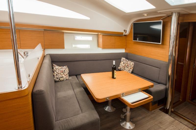 Elan Impression 45, picture 27