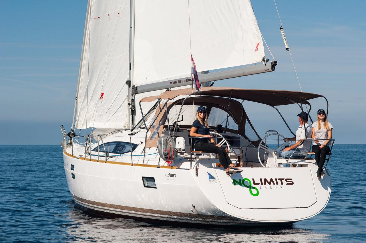 Elan Impression 45, picture 1