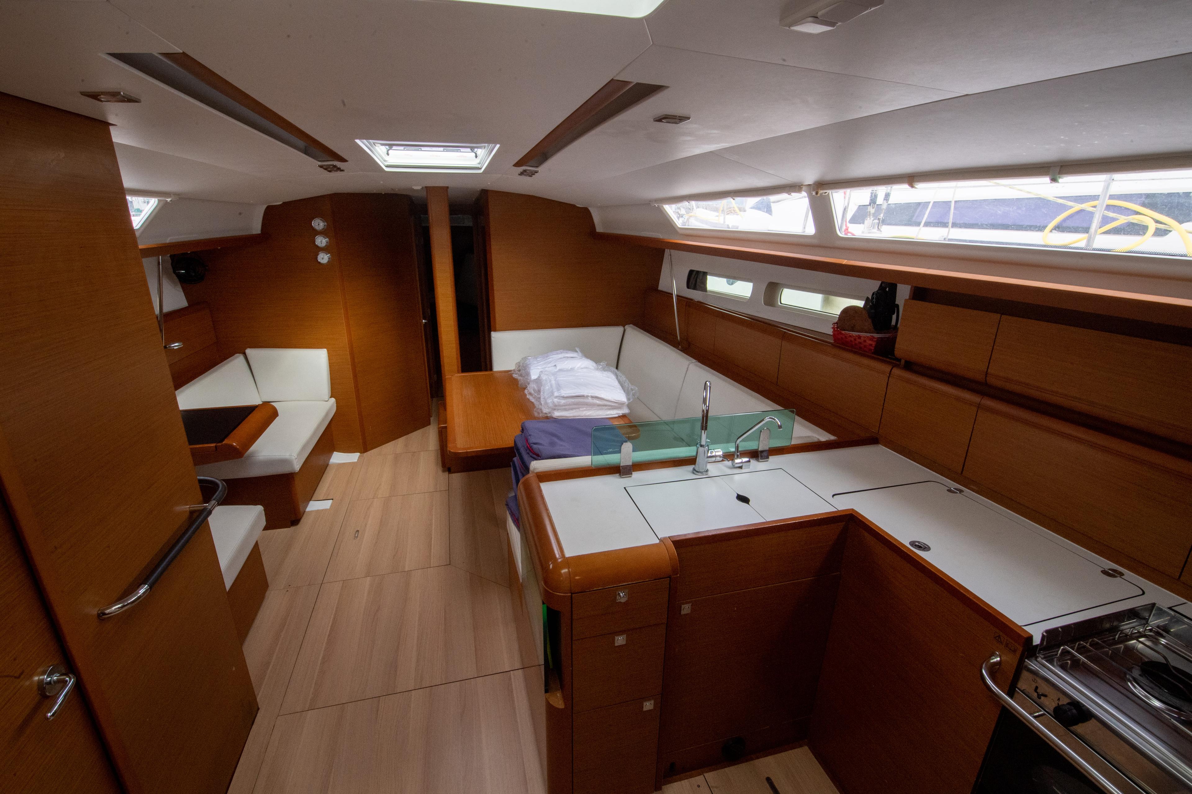 Sun Odyssey 449, picture 6