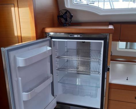 Jeanneau 54 - 5 + 1 cab.	, picture 5