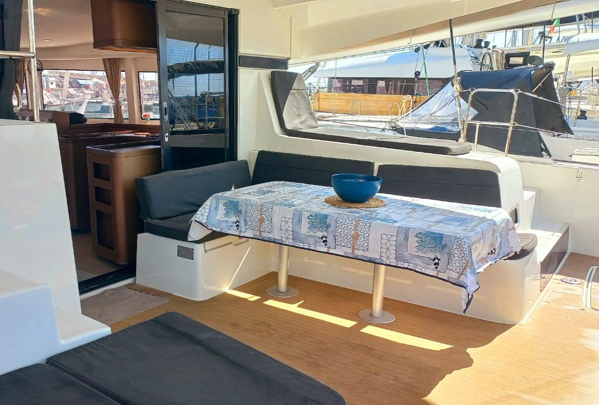 Lagoon 42 - 4 + 1 cab. - Leucotea, picture 3