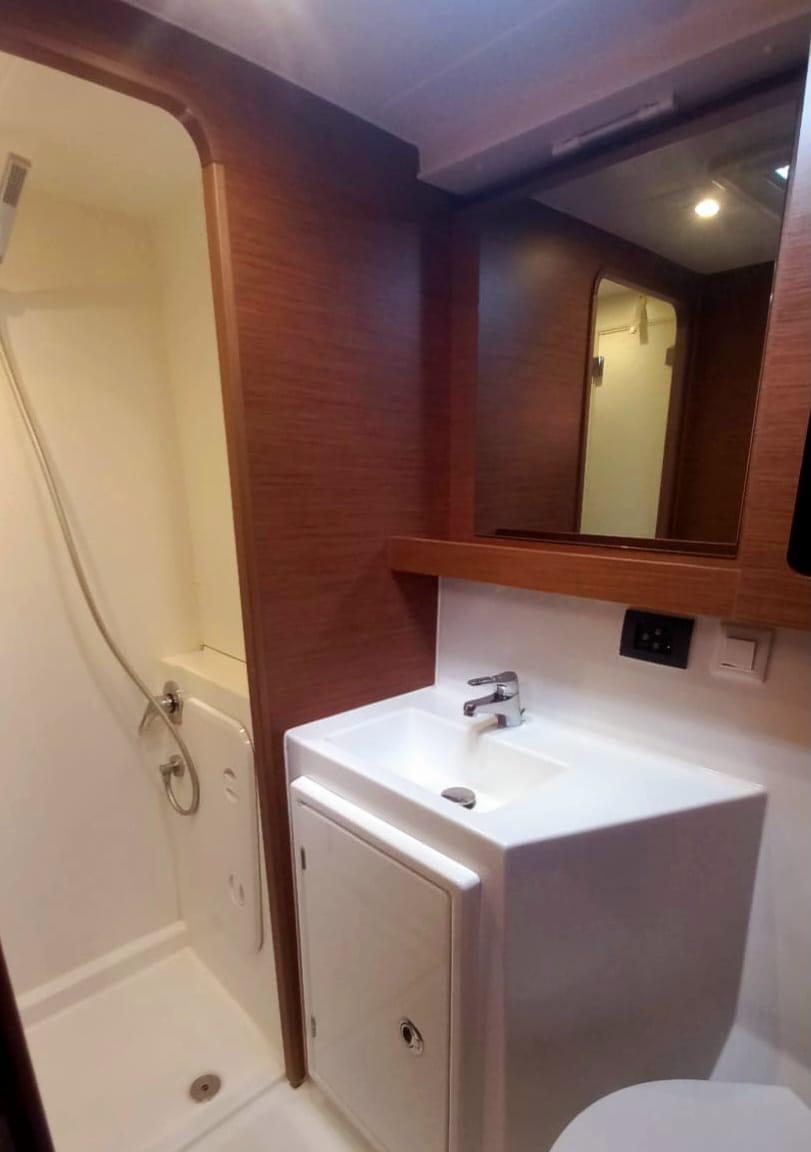 Lagoon 42 - 4 + 1 cab. - Leucotea, picture 5