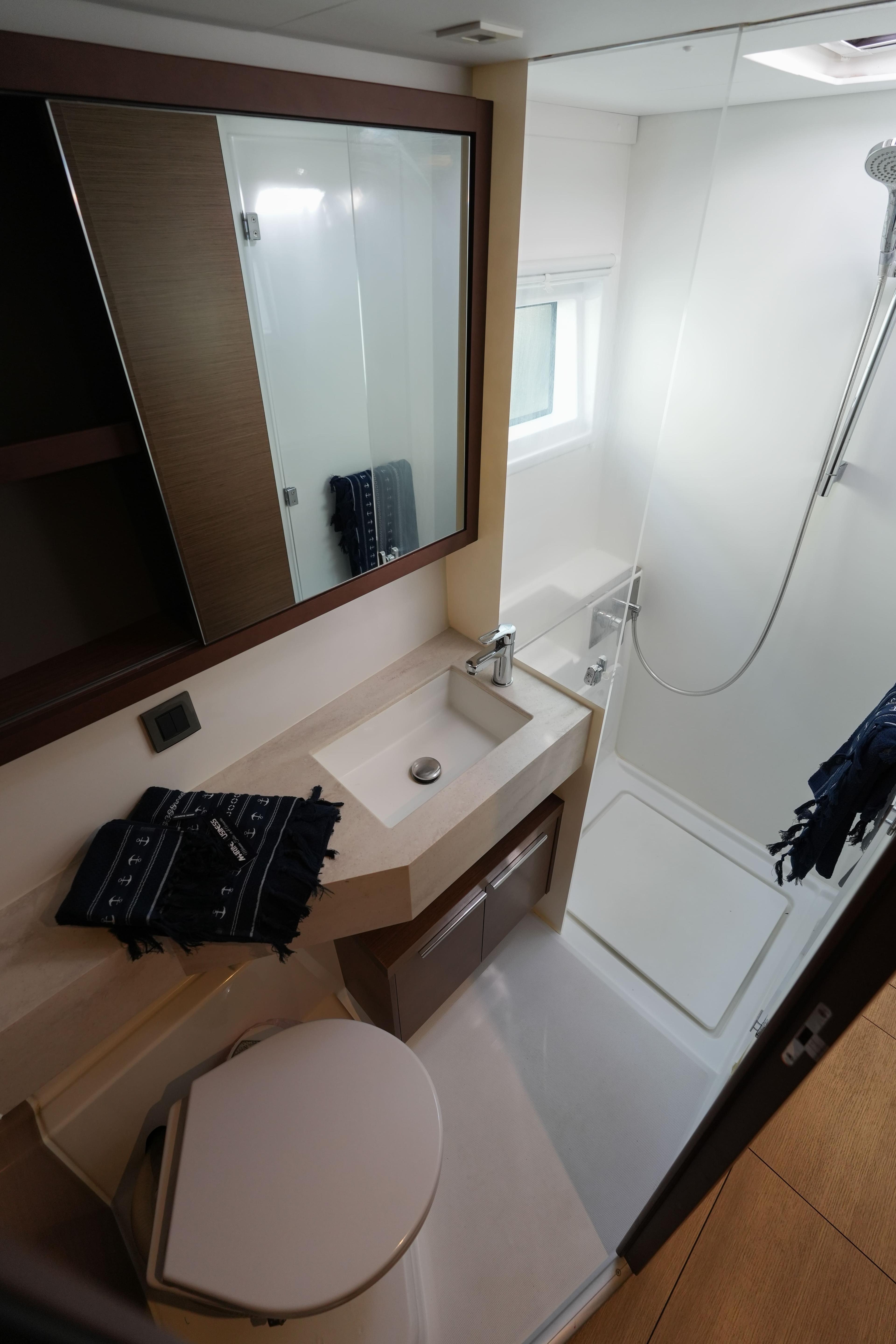 Lagoon 46 - 4 + 1 cab. - Barone, picture 10