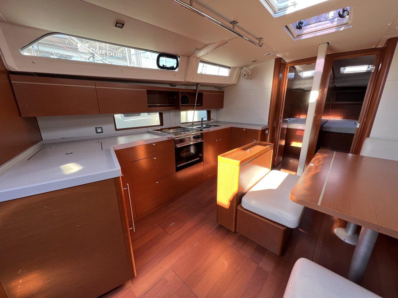 Oceanis 46.1, picture 12