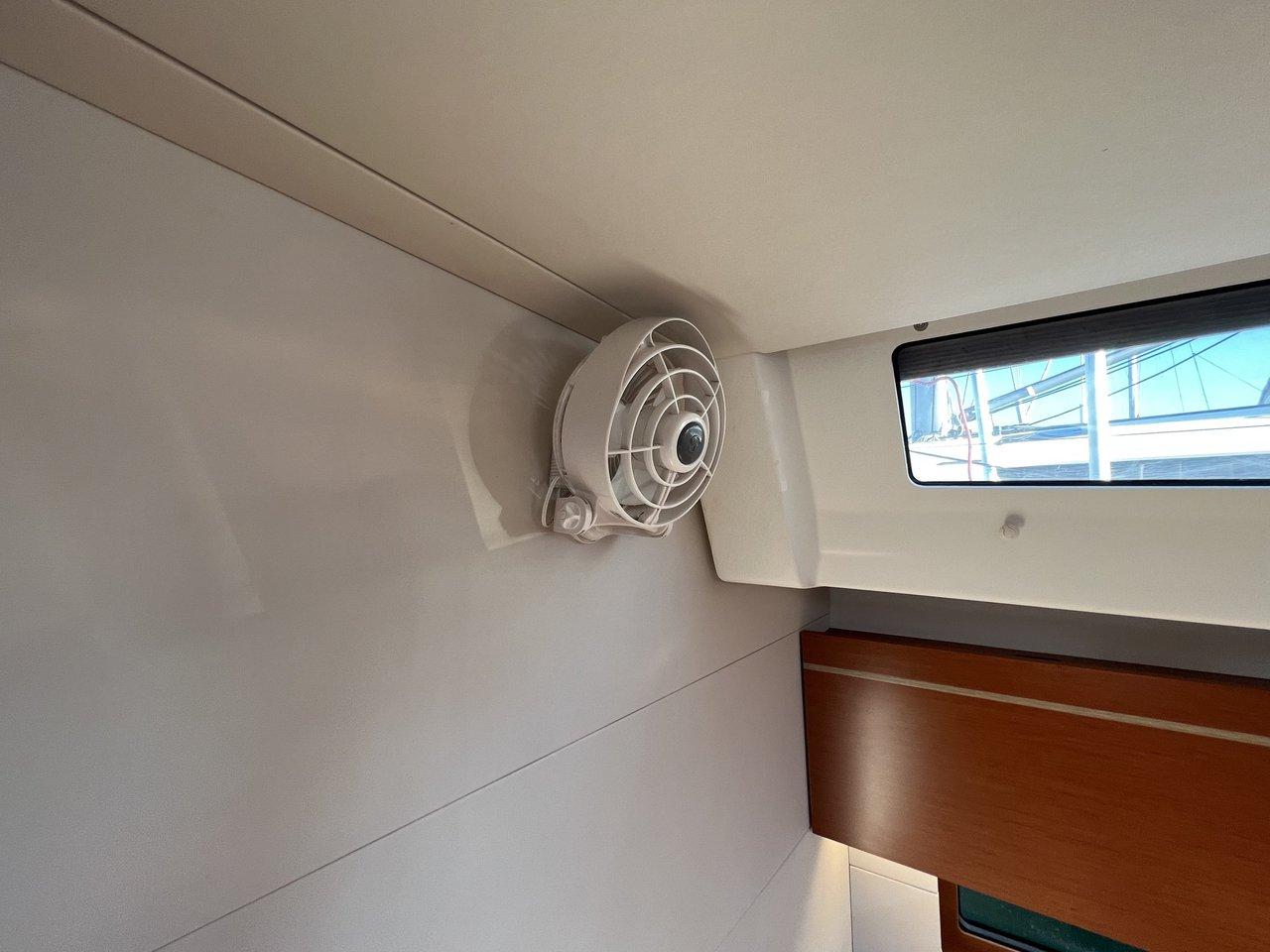 Oceanis 46.1, picture 30