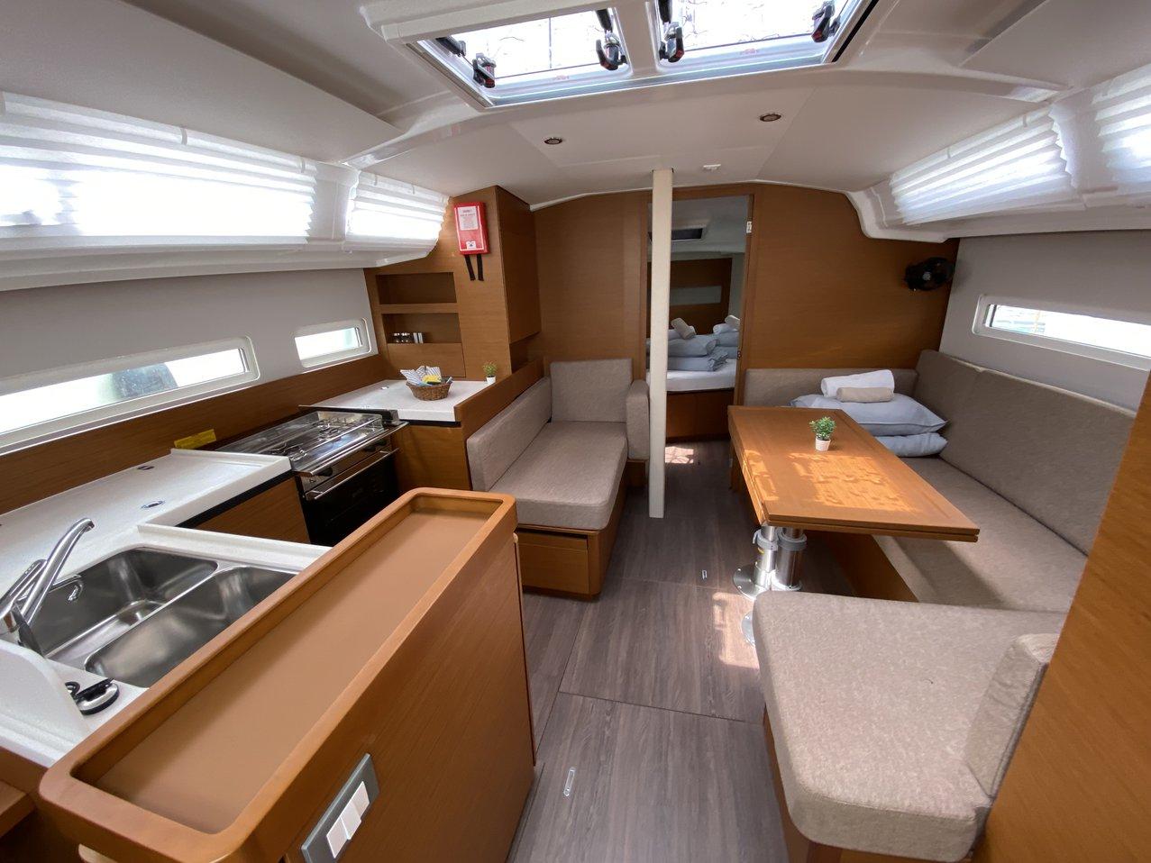 Sun Odyssey 410 - 3 cab., picture 6