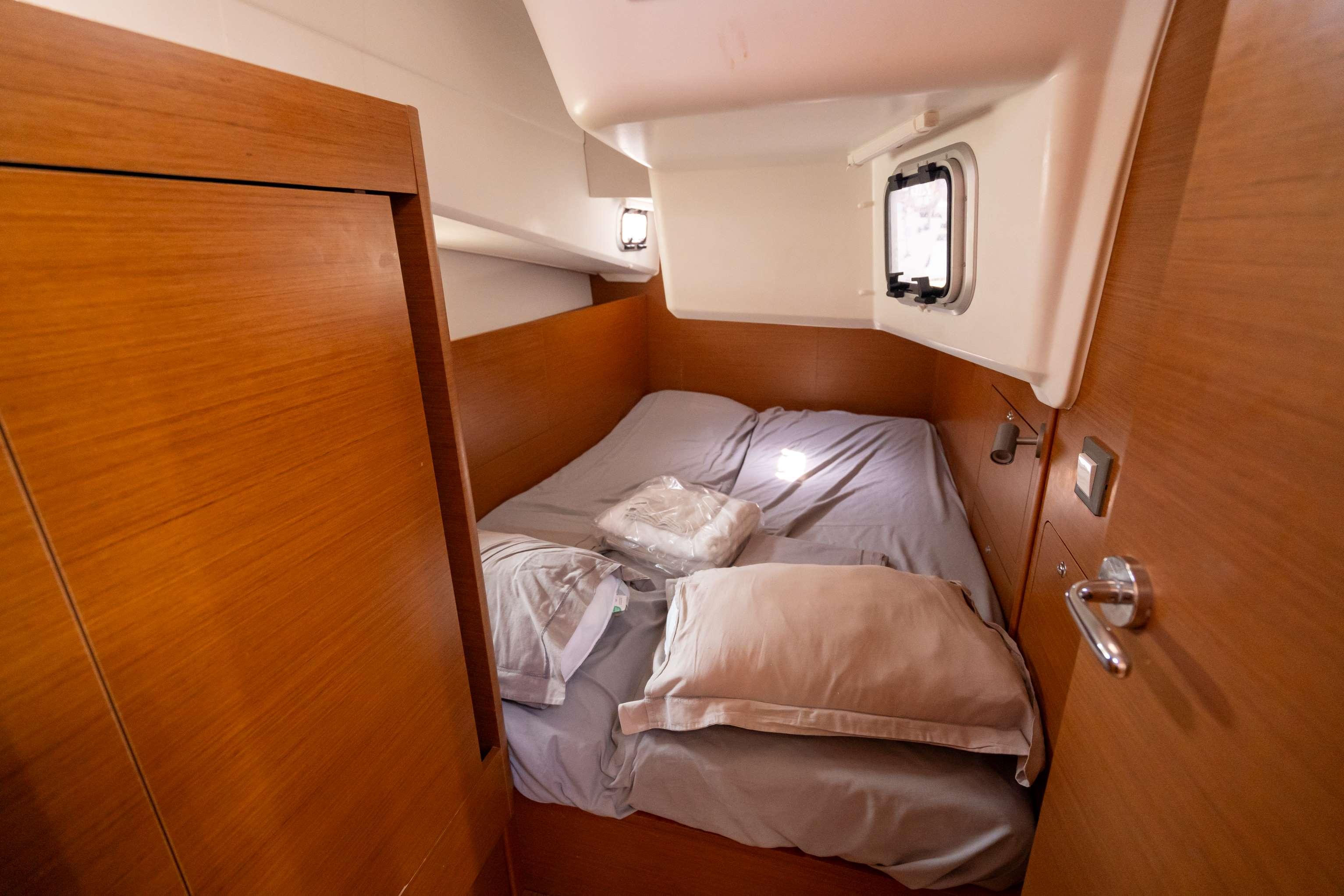 Sun Odyssey 410 - 3 cab., picture 10