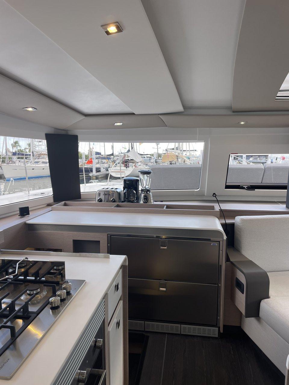 Fountaine Pajot Aura 51, picture 8