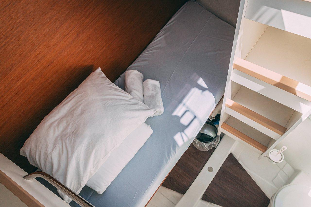 Jeanneau 54 - 5 + 1 cab.	, picture 20