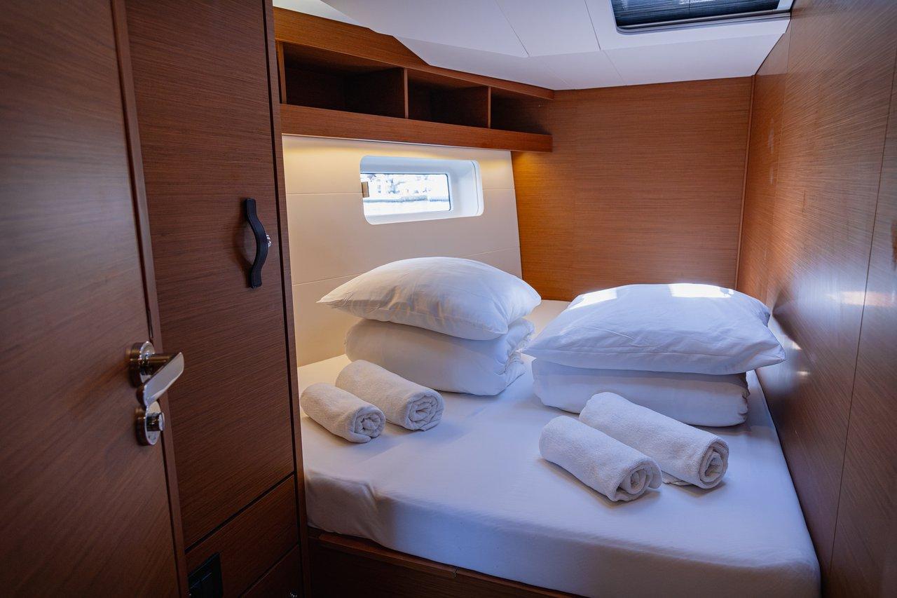 Jeanneau 54 - 5 + 1 cab.	, picture 17