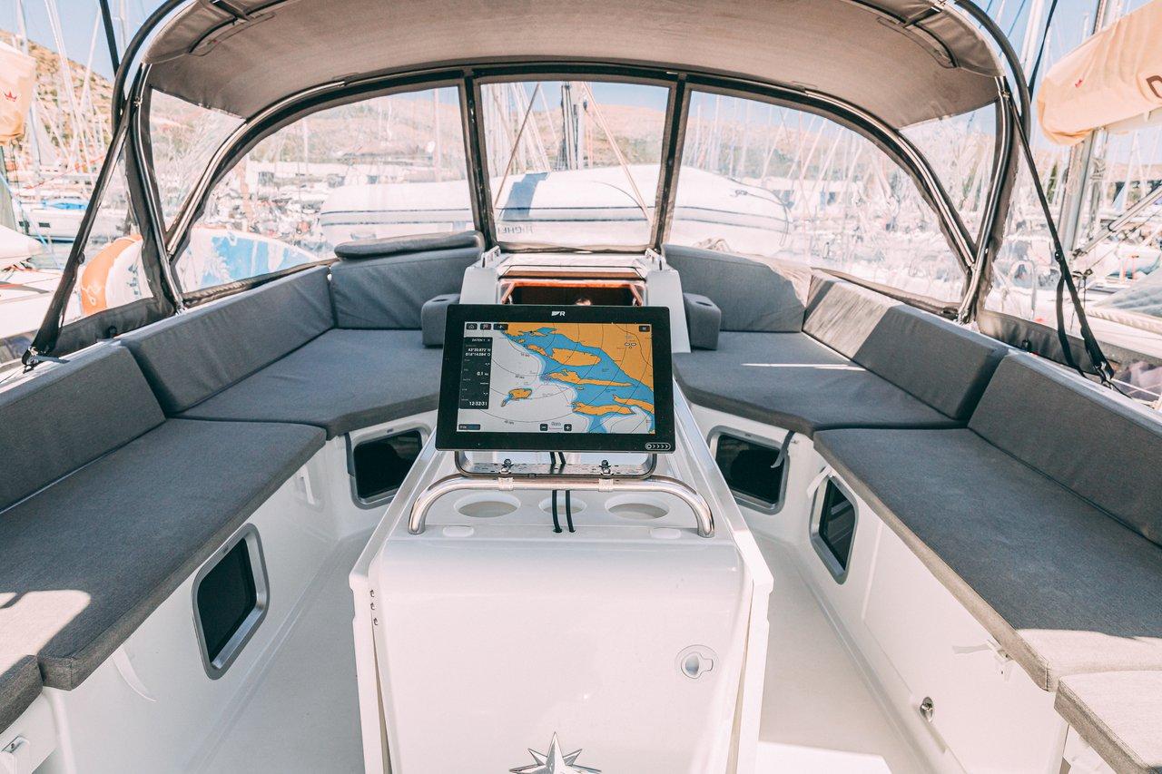 Jeanneau 54 - 5 + 1 cab.	, picture 5