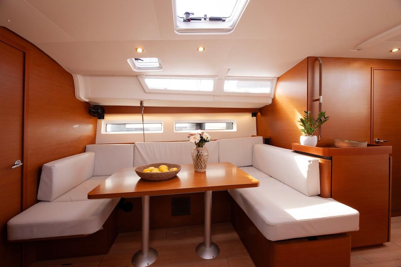 Sun Odyssey 490 - 5 + 1 cab., picture 9