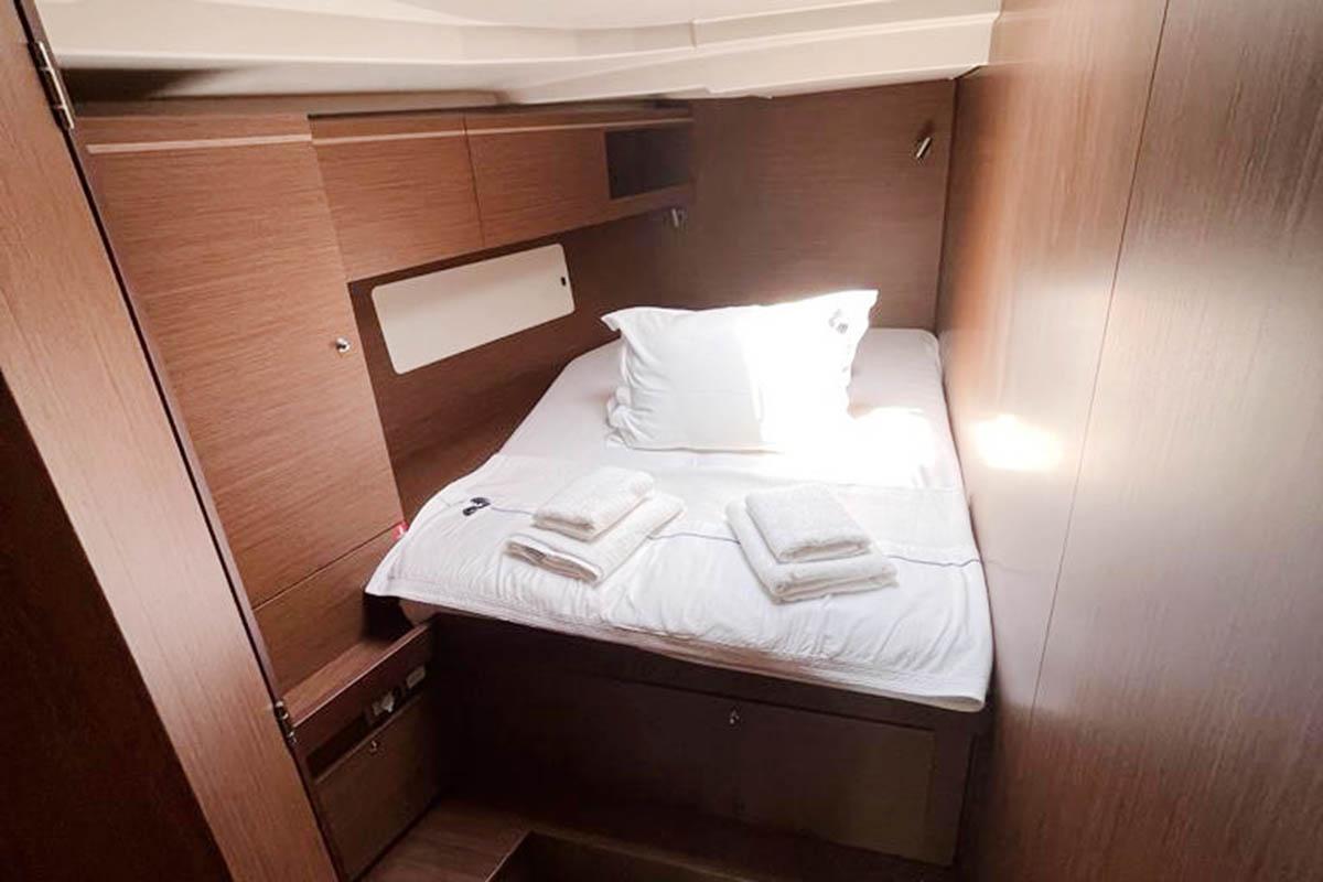 Oceanis 51.1 - 5 + 1 cab., picture 12