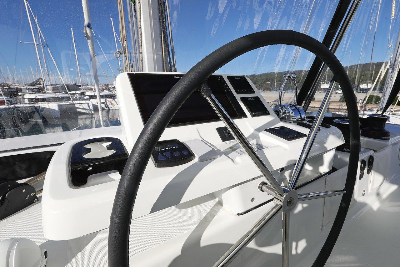 Lagoon 50 - 6 + 1 cab., picture 11