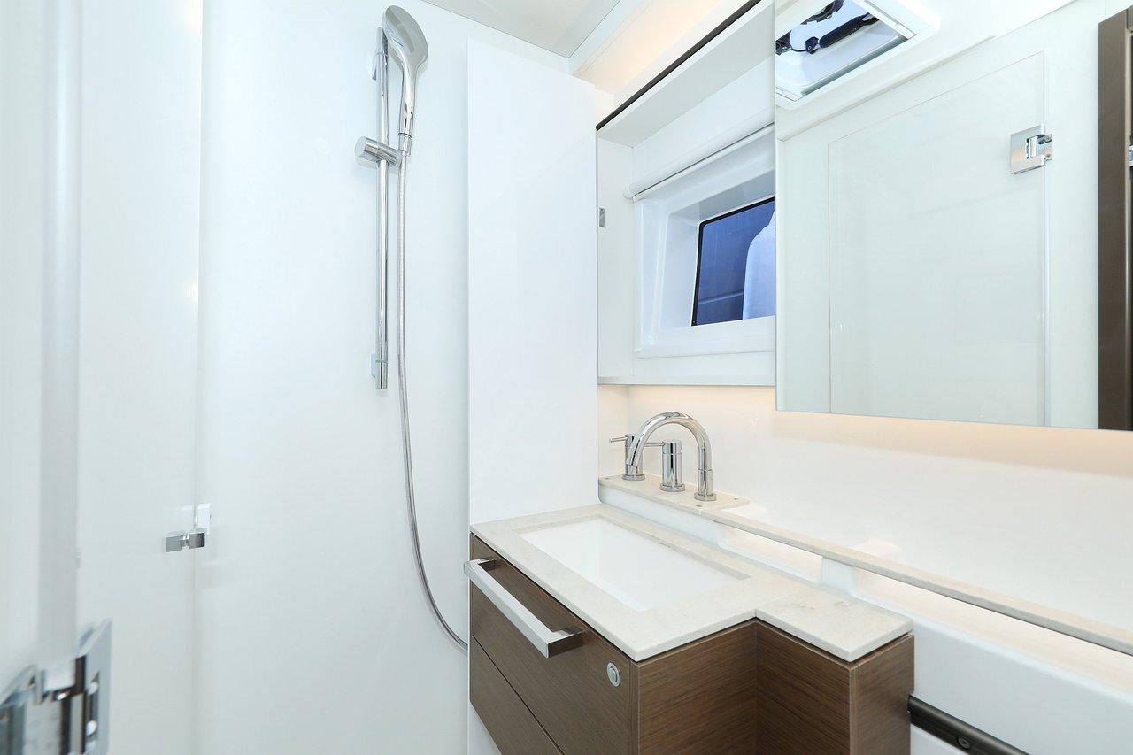 Lagoon 50 - 6 + 1 cab., picture 47