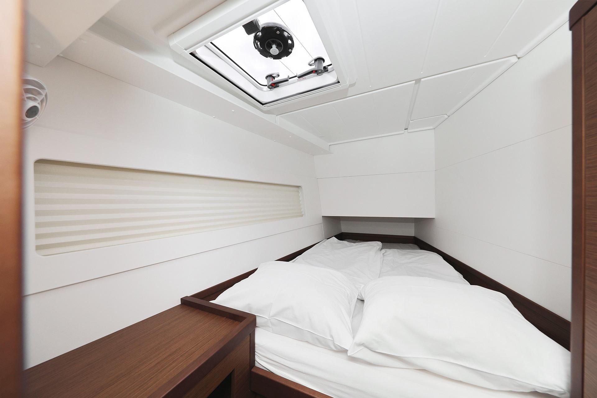 Lagoon 40 - 4 + 2 cab, picture 10