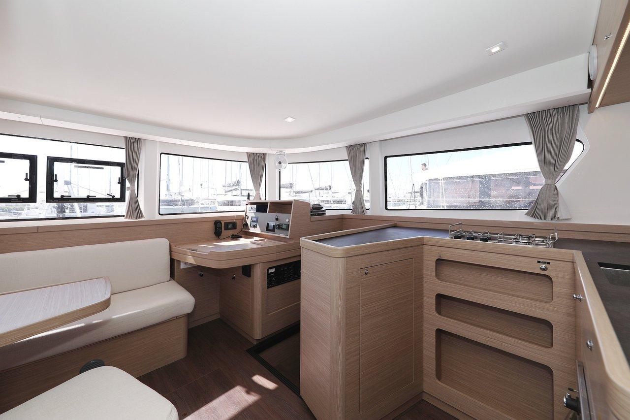 Lagoon 42 - 4 + 2 cab., picture 38