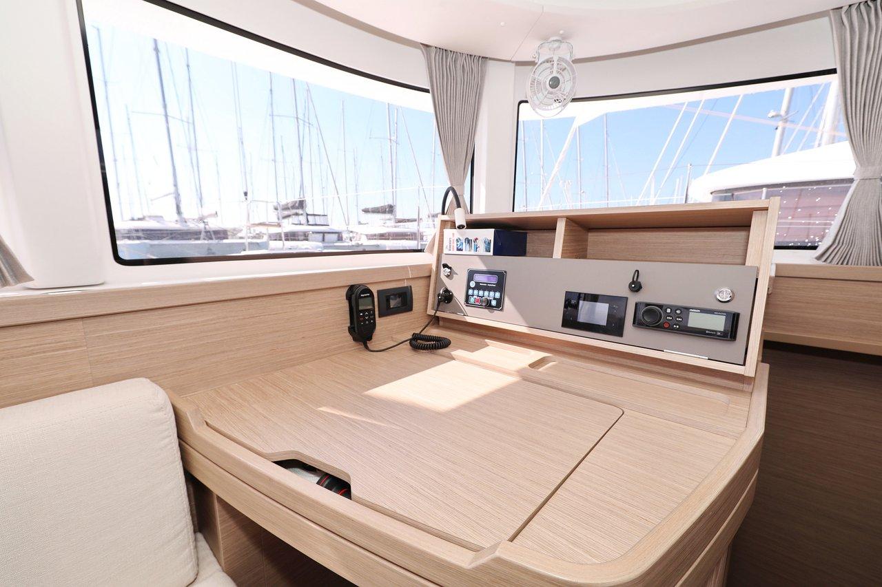 Lagoon 42 - 4 + 2 cab., picture 36