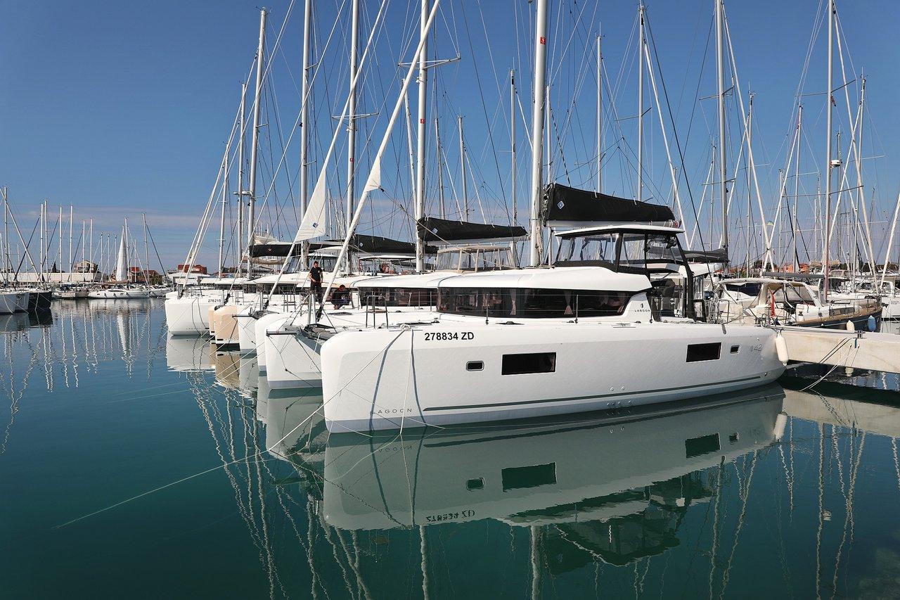 Lagoon 42 - 4 + 2 cab., picture 6