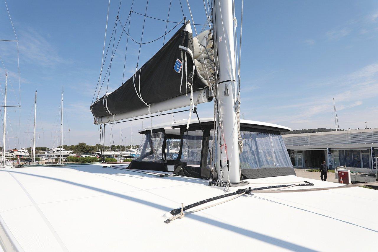 Lagoon 42 - 4 + 2 cab., picture 11