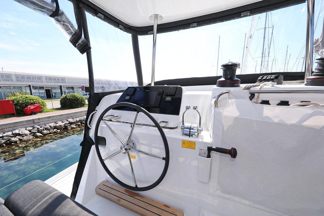 Lagoon 42 - 4 + 2 cab., picture 13