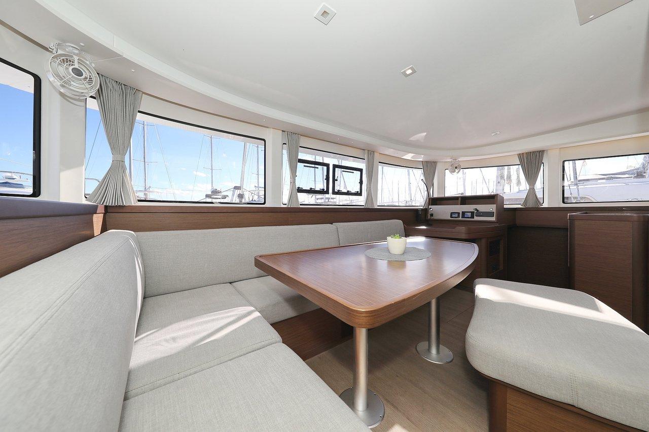 Lagoon 42 - 4 + 2 cab., picture 24