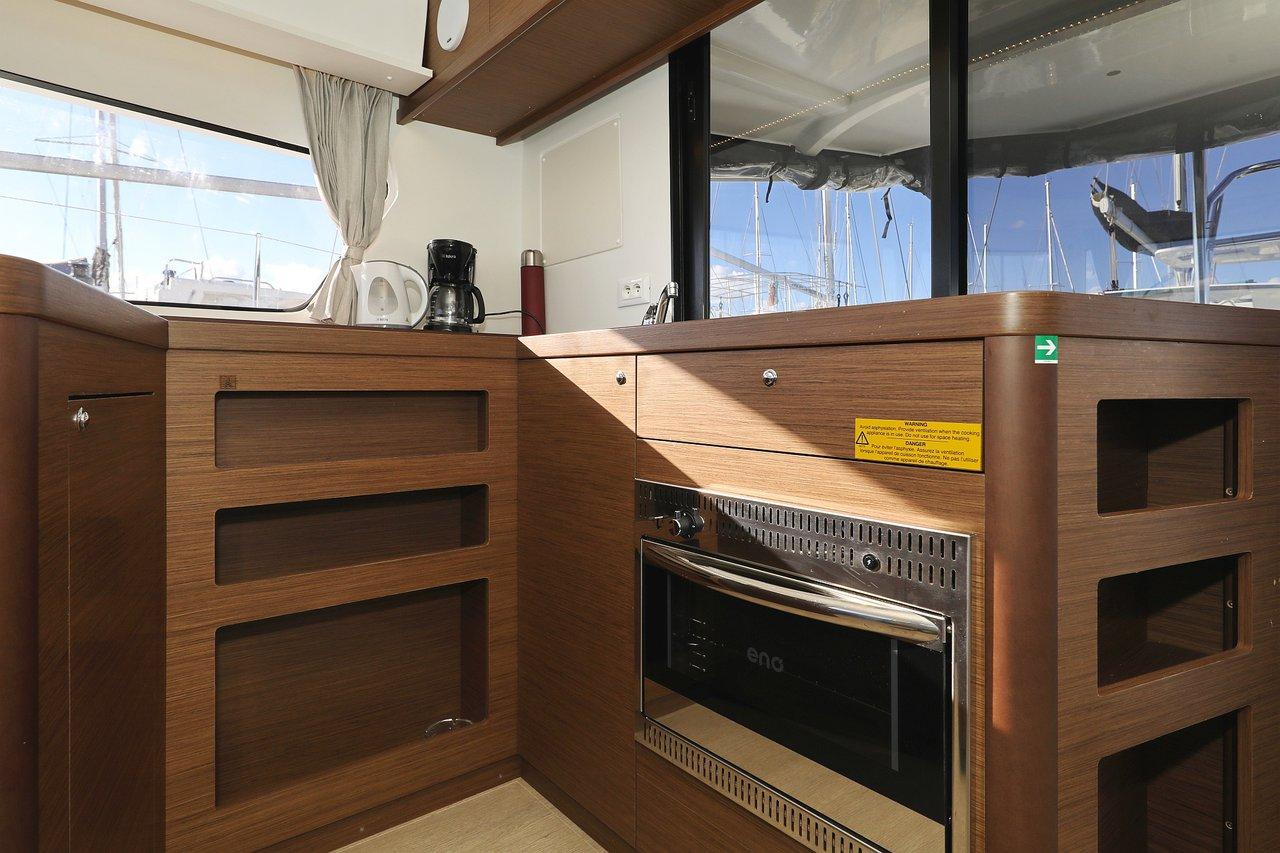 Lagoon 42 - 4 + 2 cab., picture 26