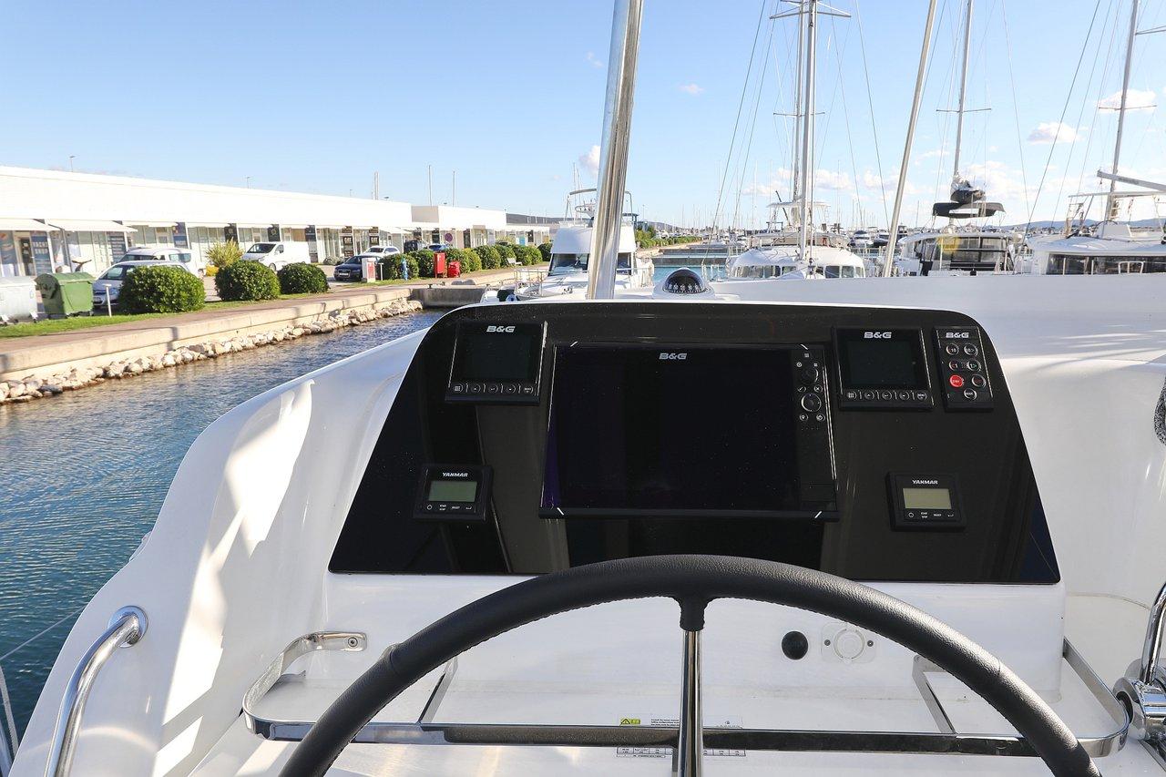 Lagoon 42 - 4 + 2 cab., picture 10