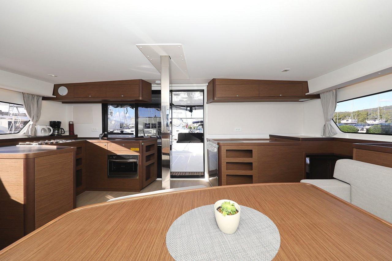 Lagoon 42 - 4 + 2 cab., picture 33