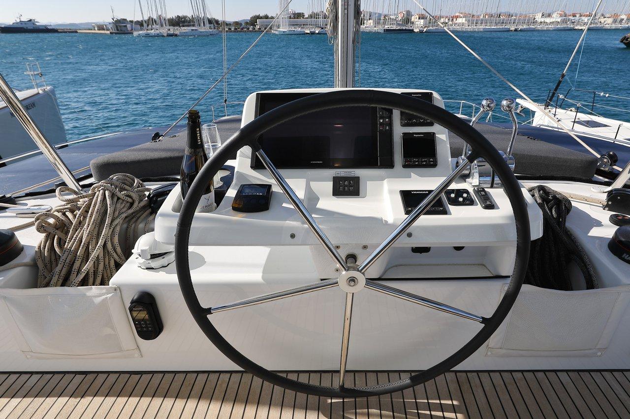 Lagoon 51 OW - 4 + 1 cab., picture 14