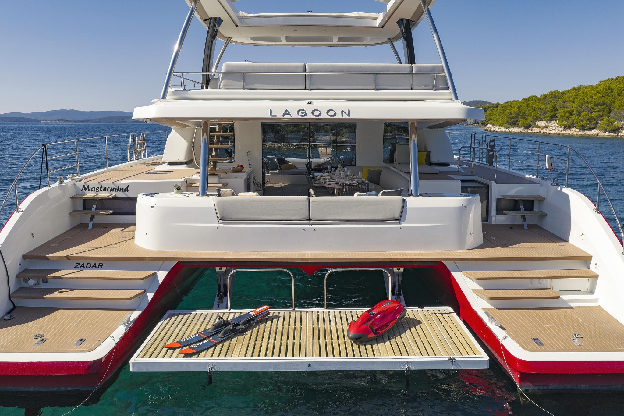 Lagoon Sixty 7, picture 8