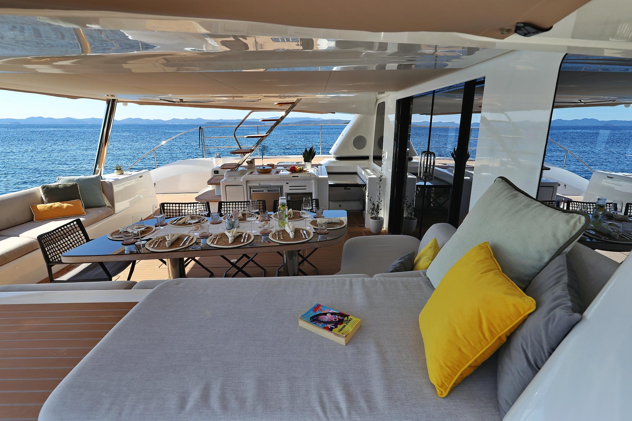 Lagoon Sixty 7, picture 18