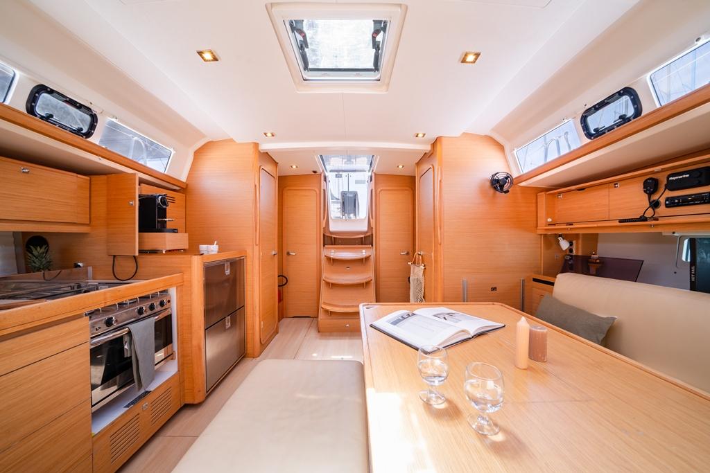Dufour 460 GL, picture 9