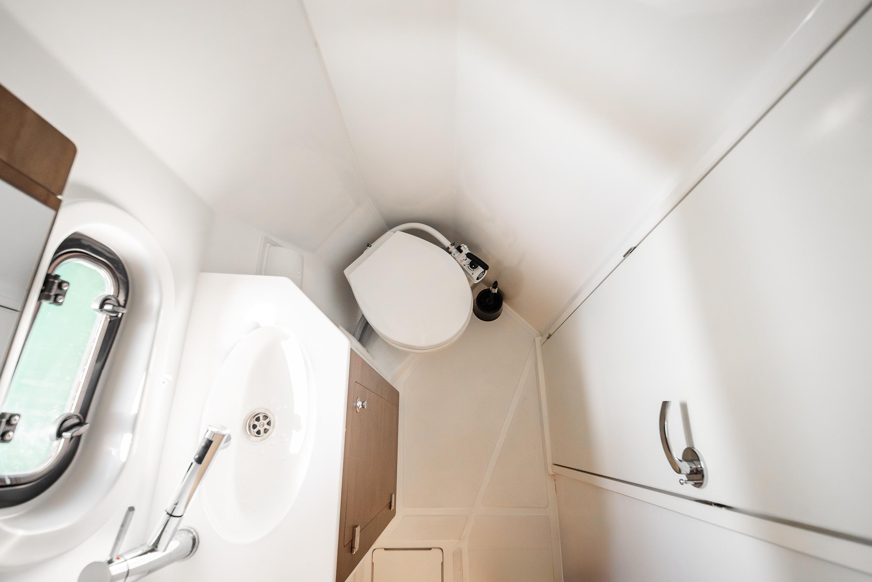 Bali 4.2 - 4 + 1 cab., picture 16