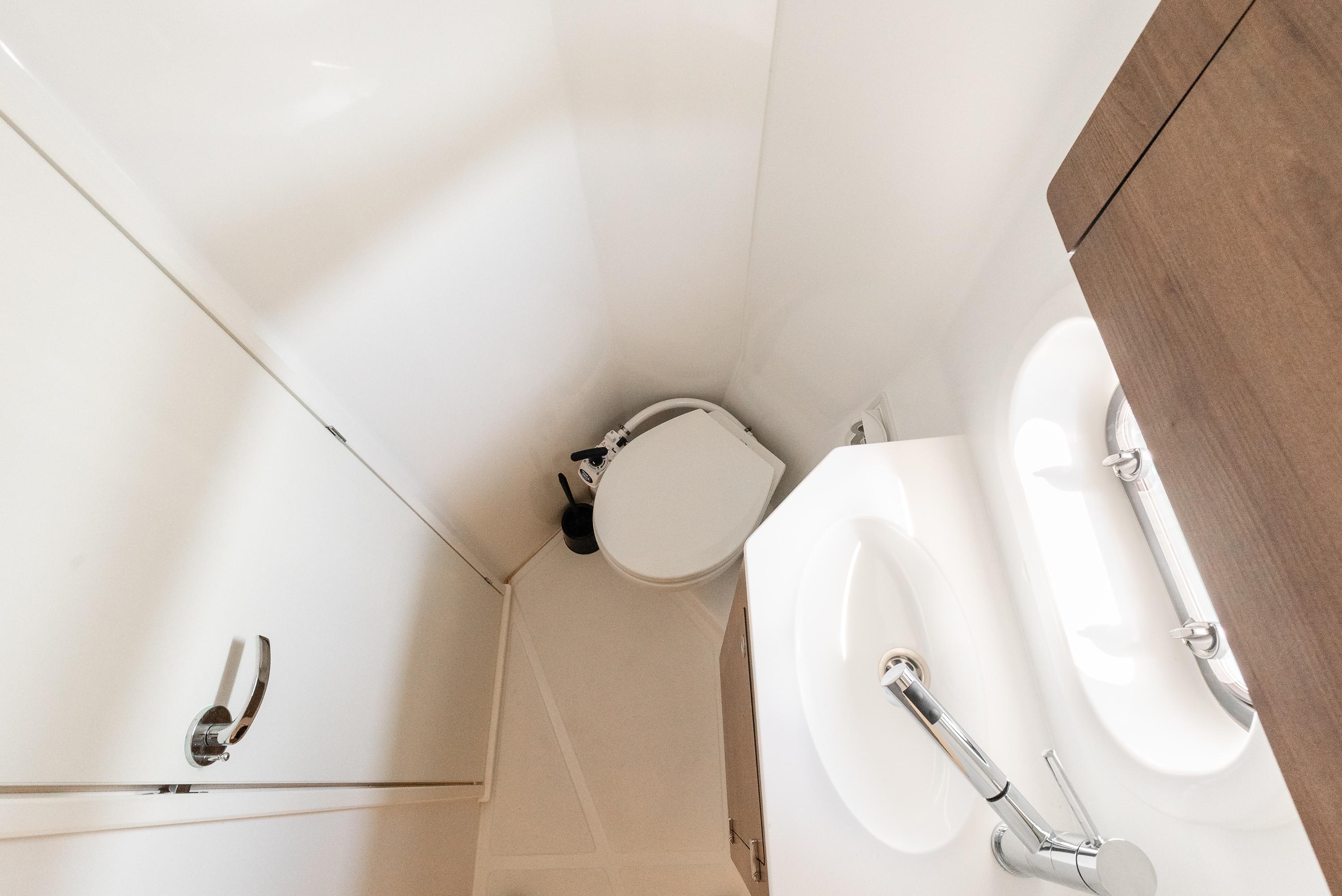 Bali 4.2 - 4 + 1 cab., picture 19