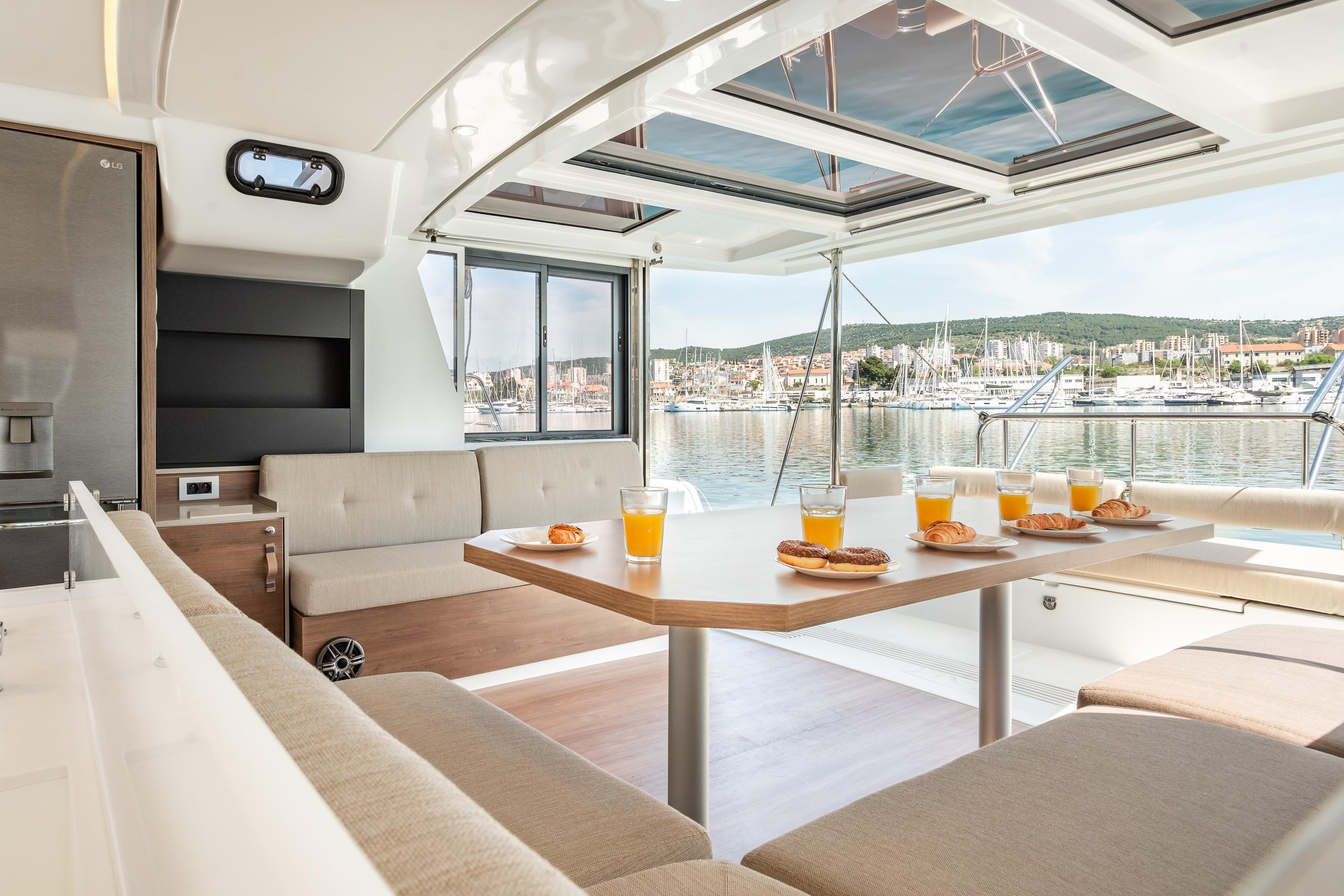 Bali 4.2 - 4 + 1 cab., picture 3