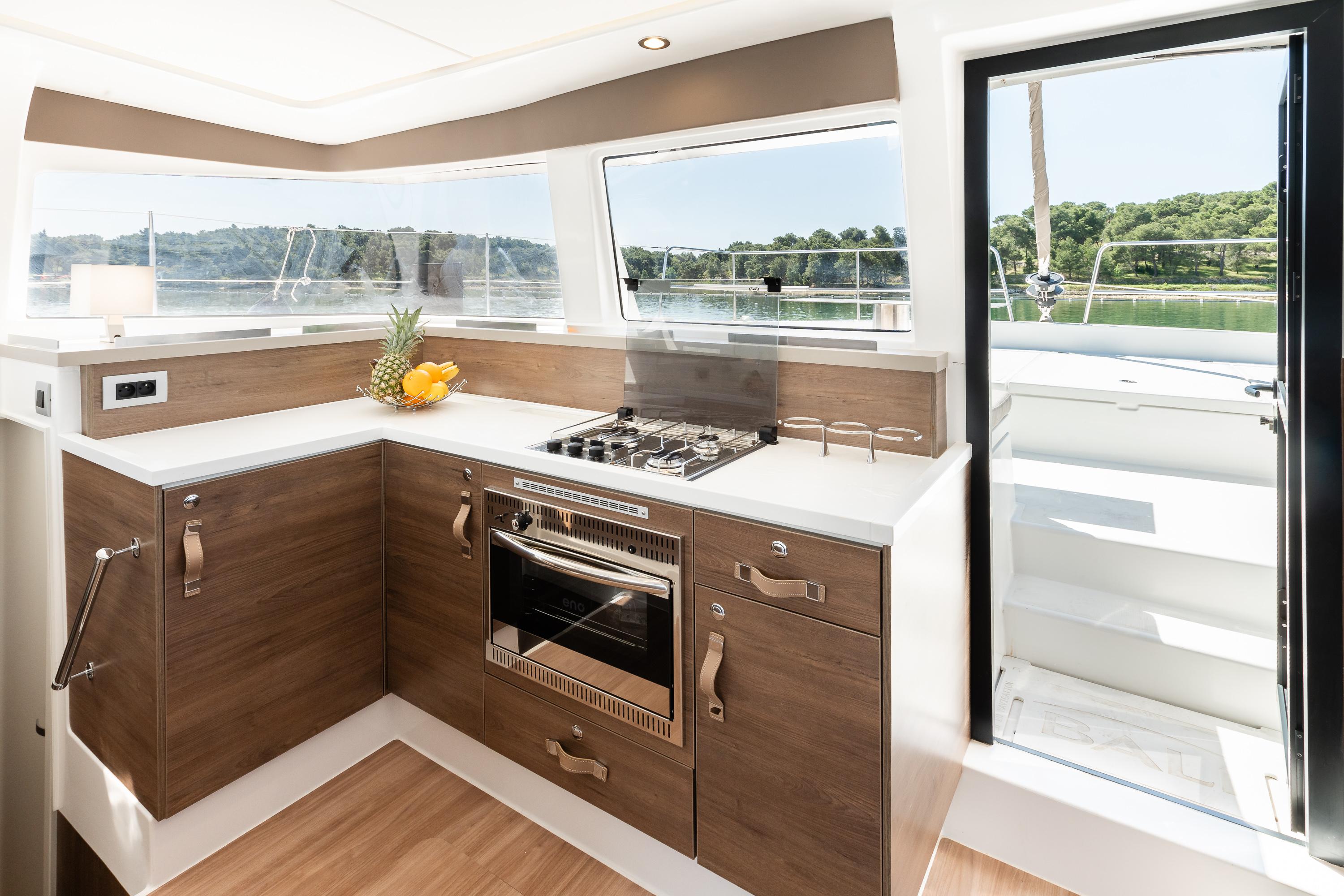 Bali 4.2 - 4 + 1 cab., picture 4