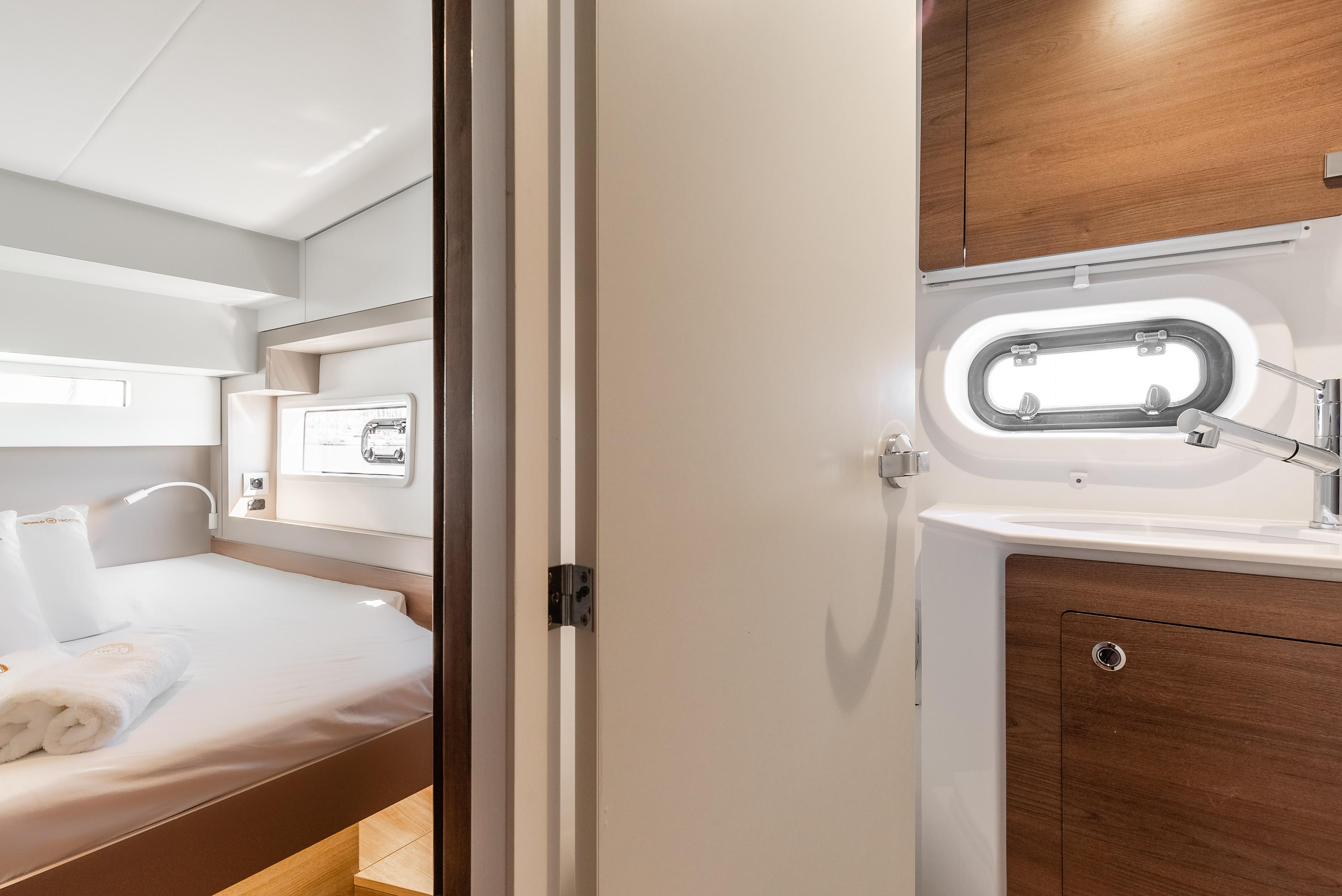 Bali 4.2 - 4 + 1 cab., picture 13