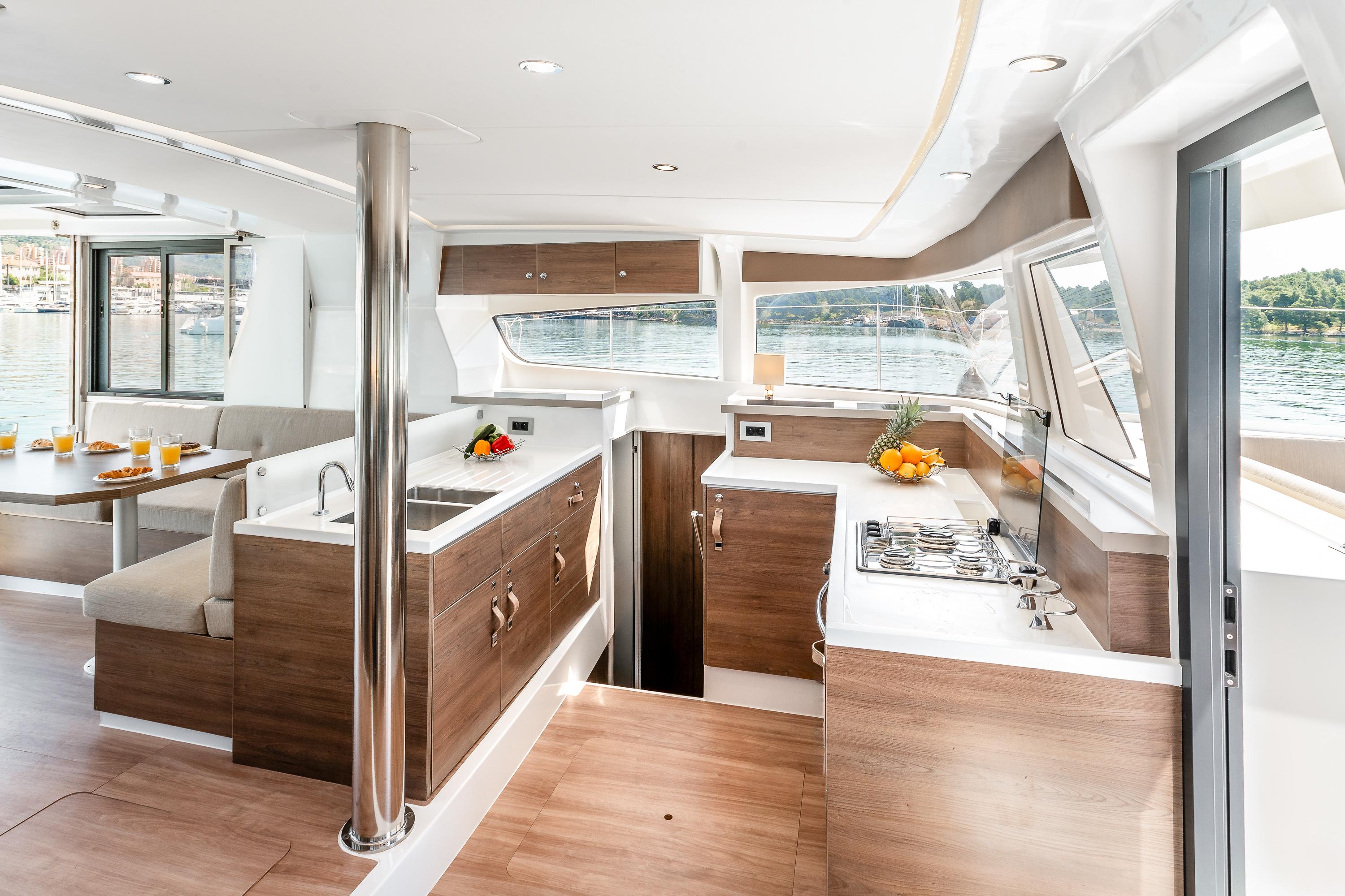 Bali 4.2 - 4 + 1 cab., picture 5