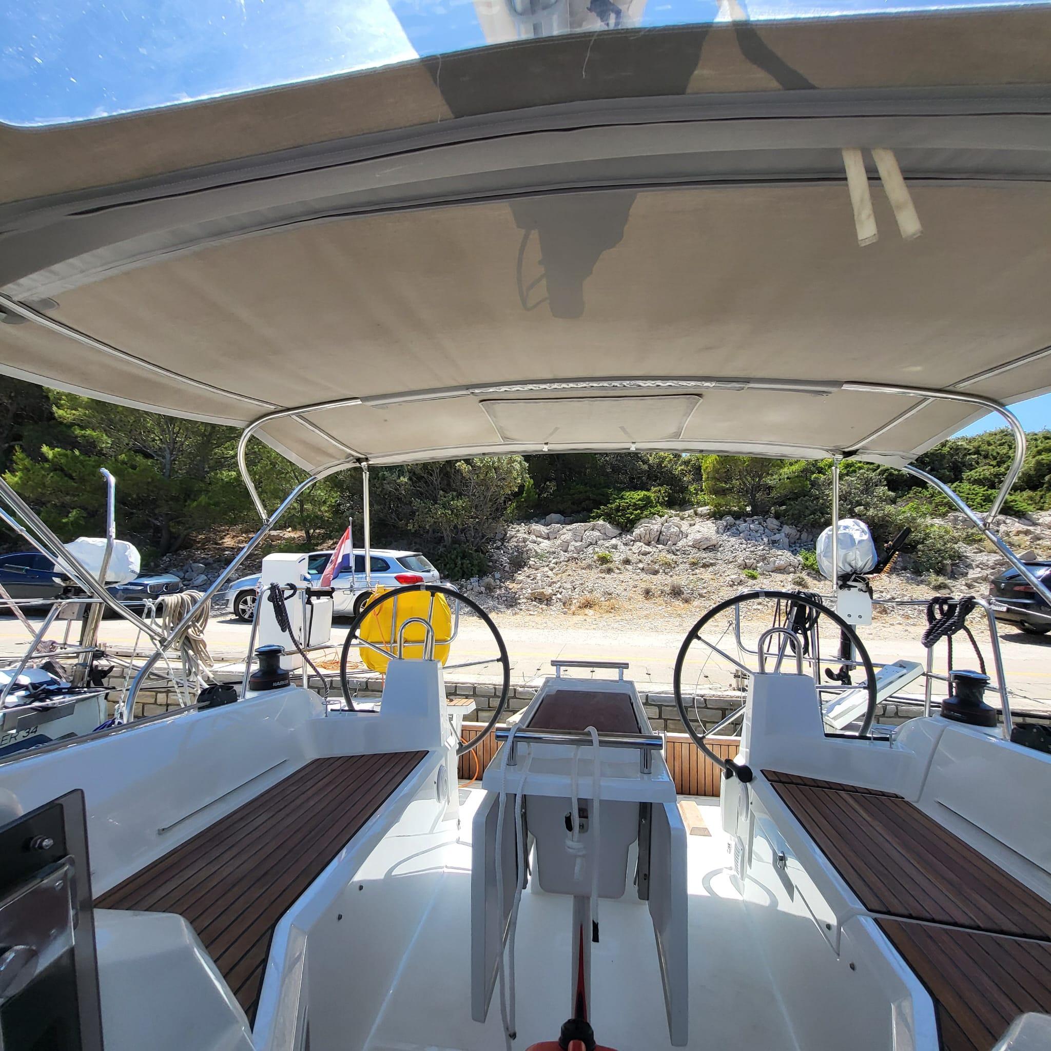 Oceanis 34.1 - 3 cab., picture 5