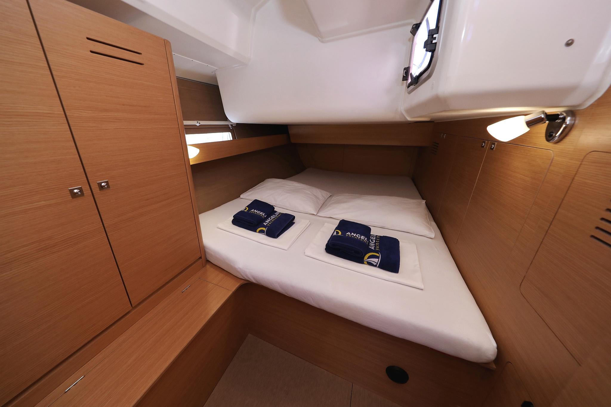 Dufour 460 GL - 3 cab., picture 23