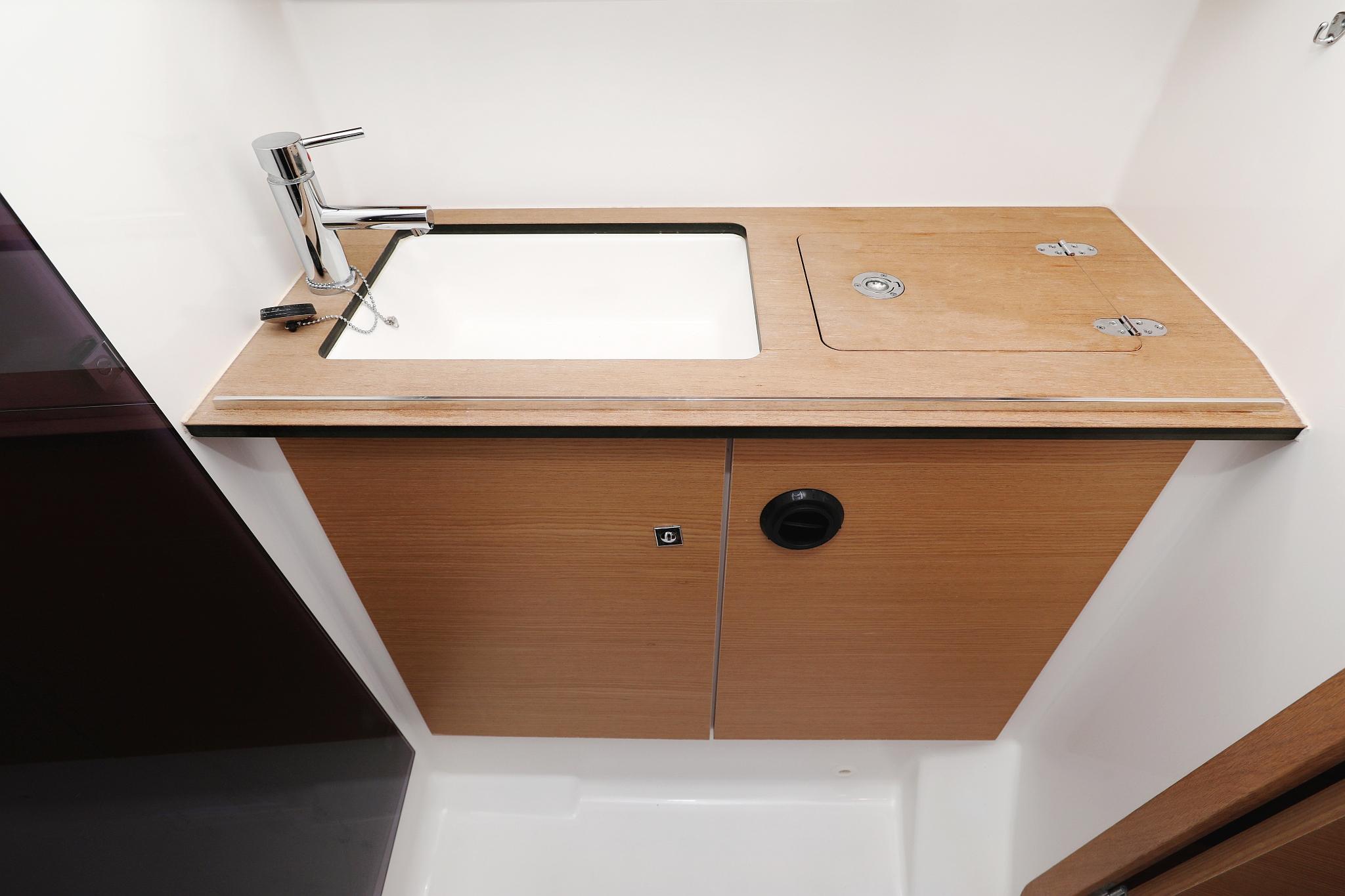 Dufour 460 GL - 3 cab., picture 33