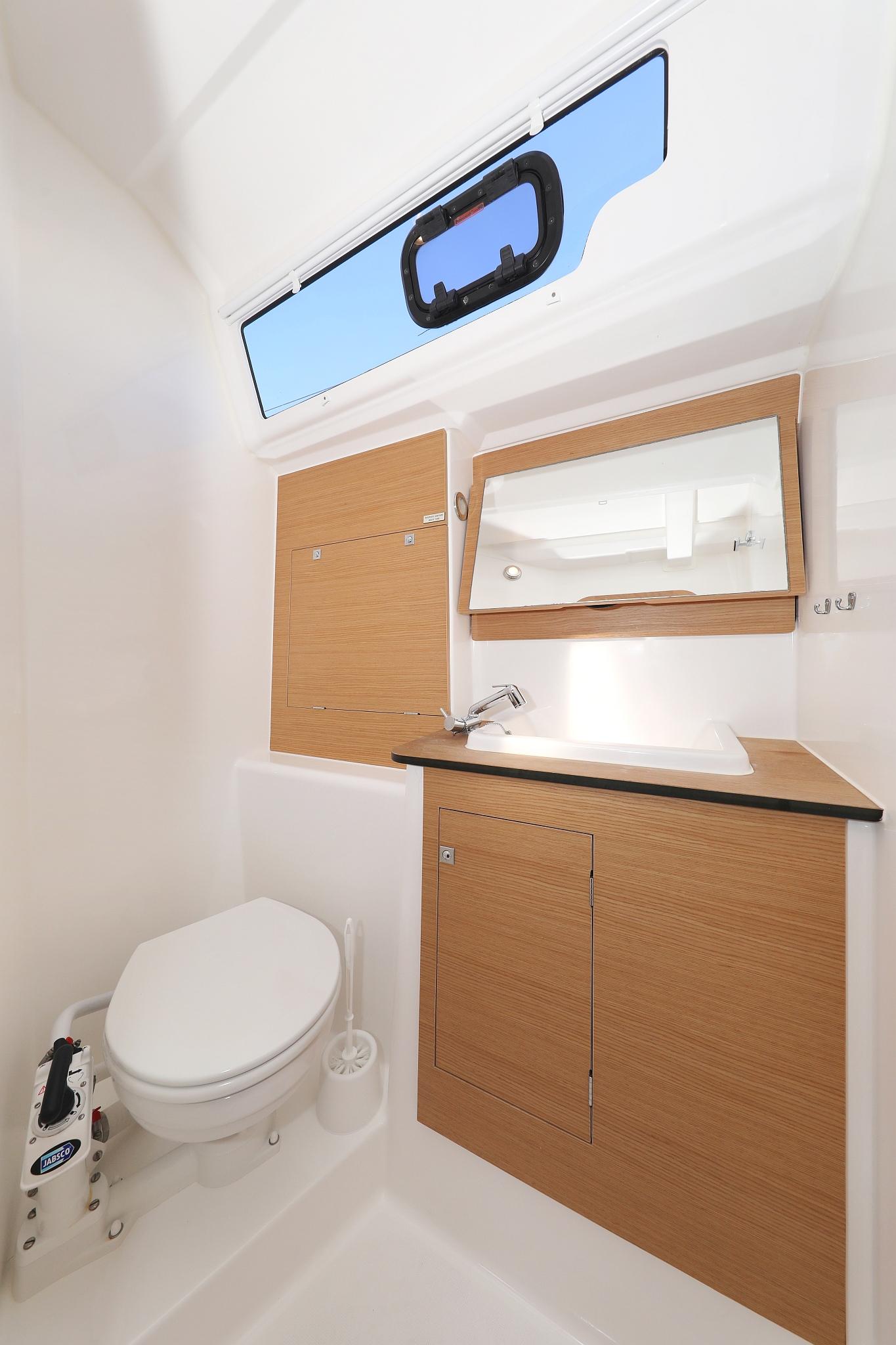 Dufour 460 GL - 3 cab., picture 35