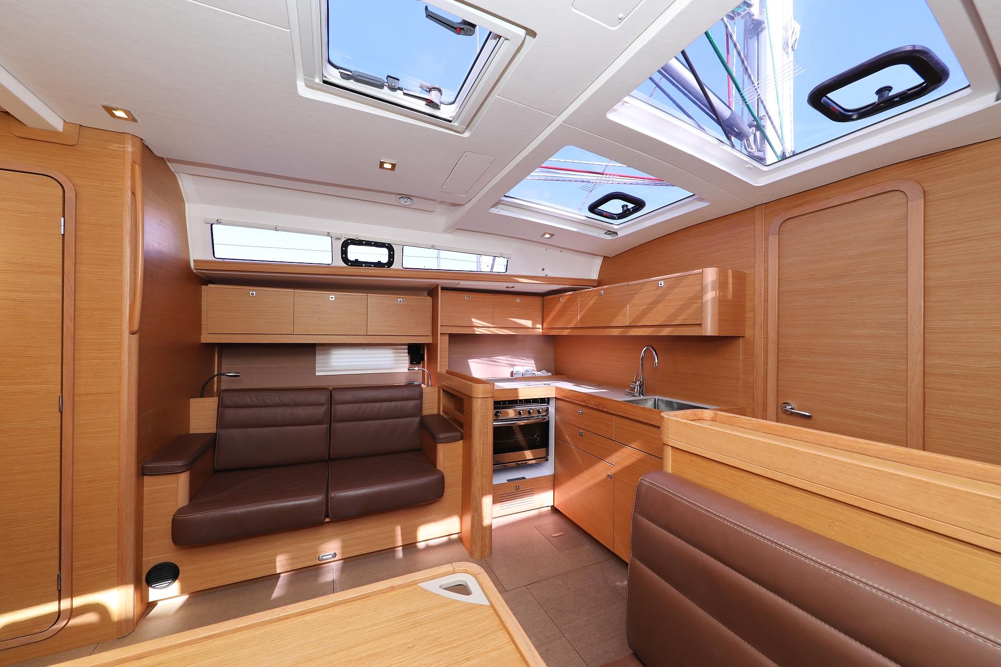 Dufour 460 GL - 3 cab., picture 16