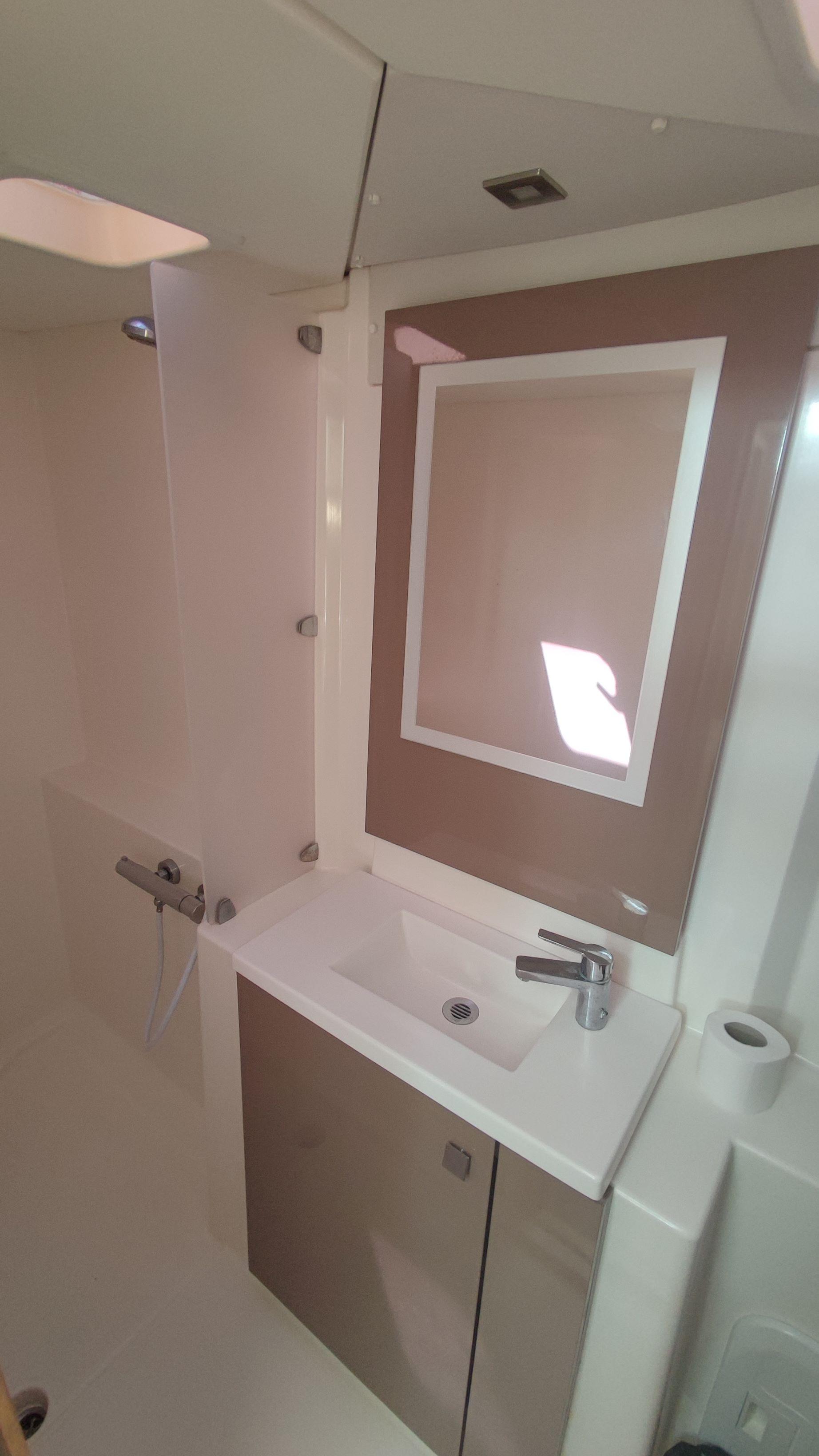 Fountaine Pajot Lucia 40 - 4 cab., picture 20