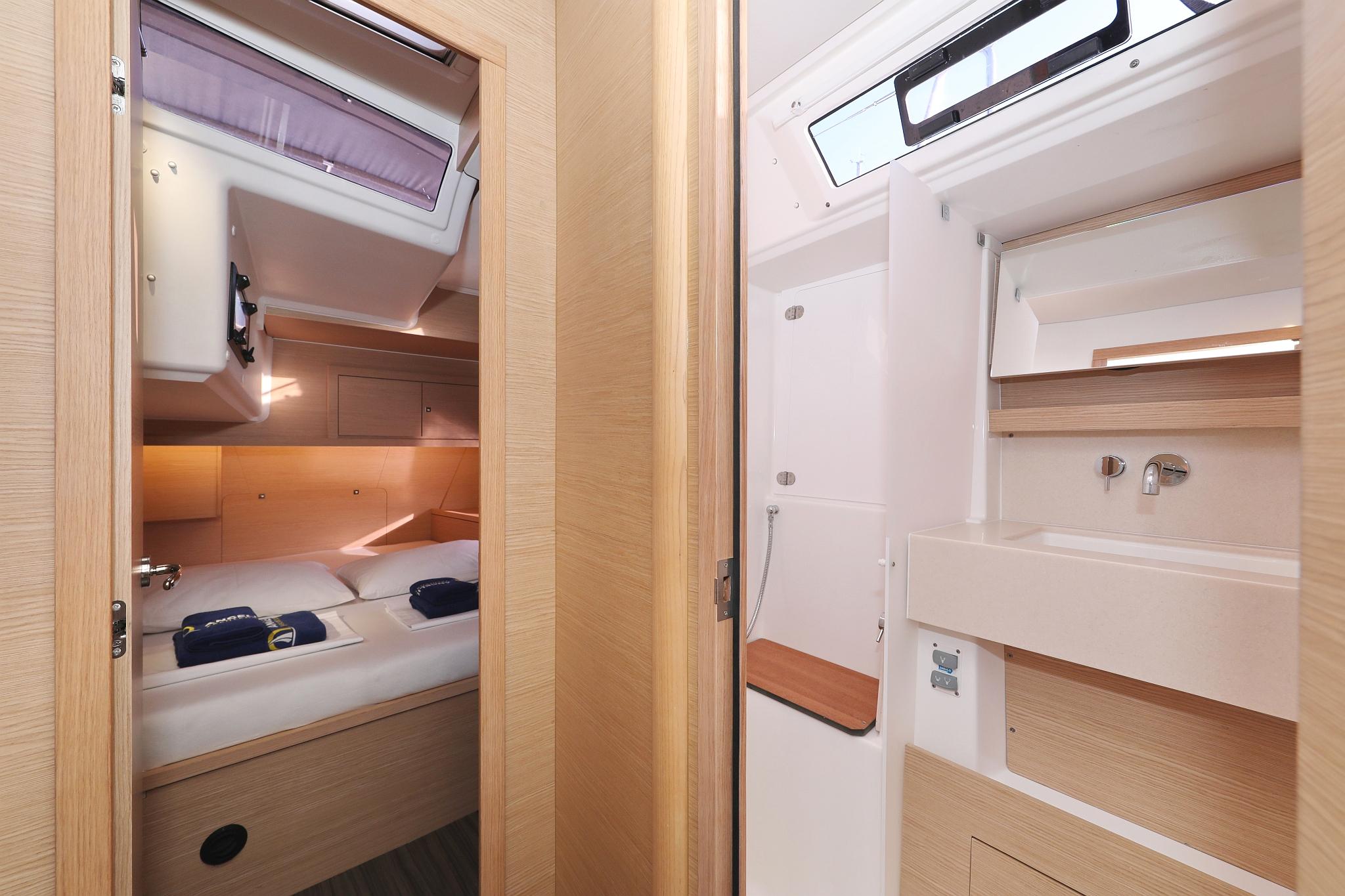 Dufour 470 - 4 cab., picture 33