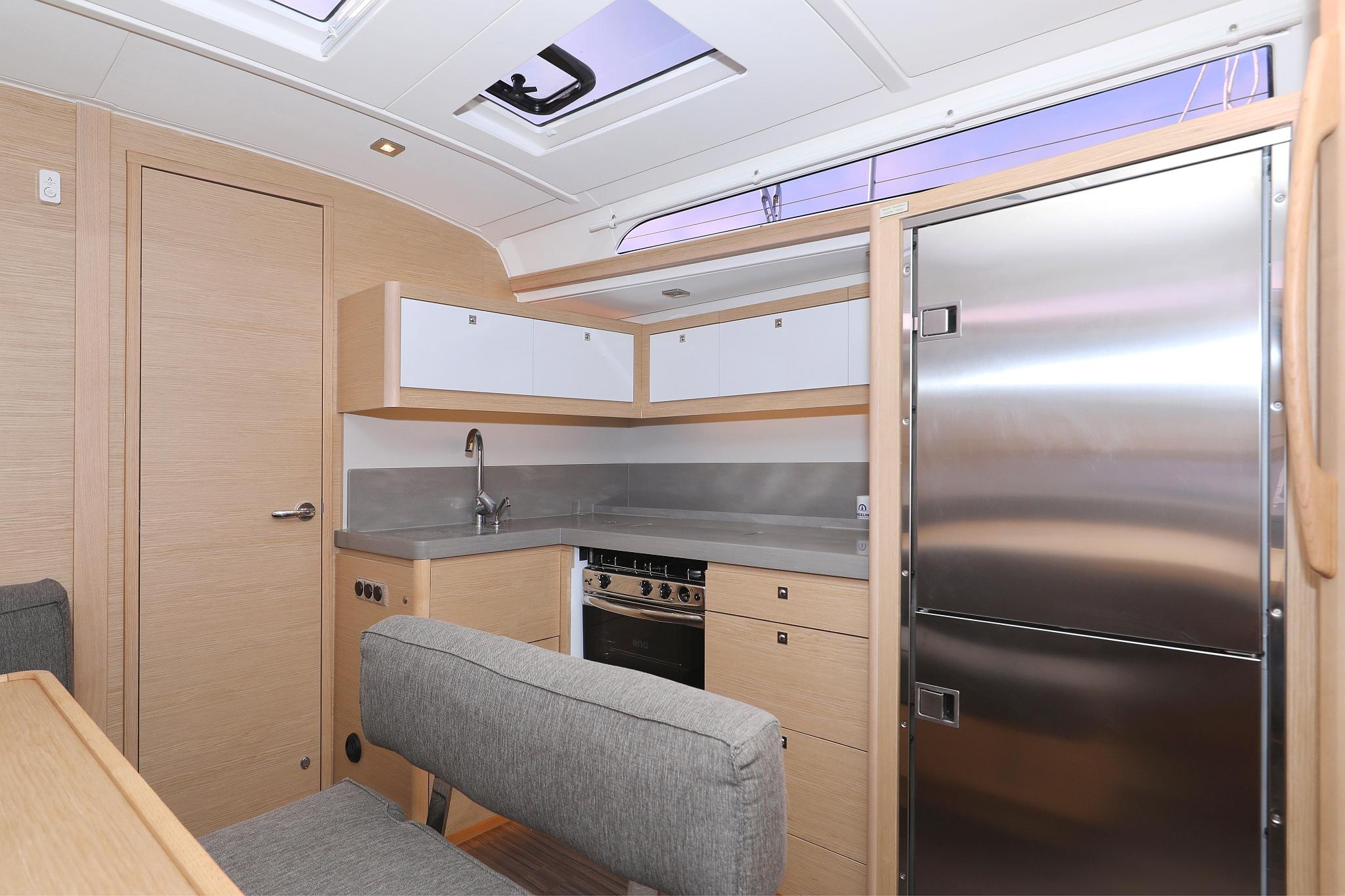 Dufour 470 - 4 cab., picture 13