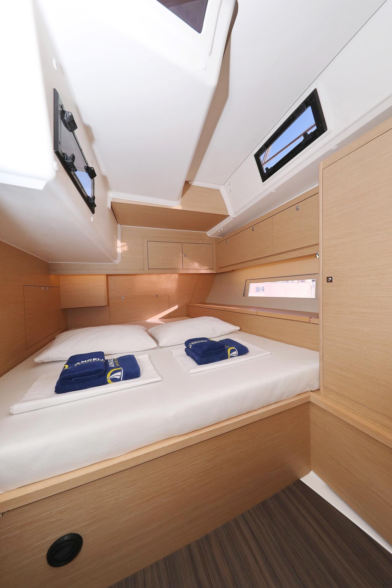 Dufour 470 - 4 cab., picture 21